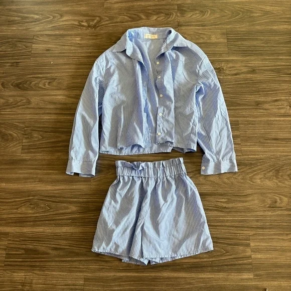 Storets Blue White Stripped Matching Shorts and Shirt Set - Picture 6 of 6